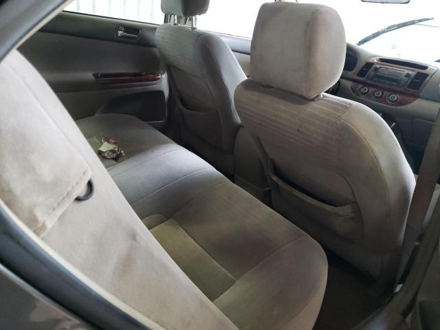 Photo 10 from auction – 2005 TOYOTA CAMRY LE with VIN 4T1BE32K95U572657