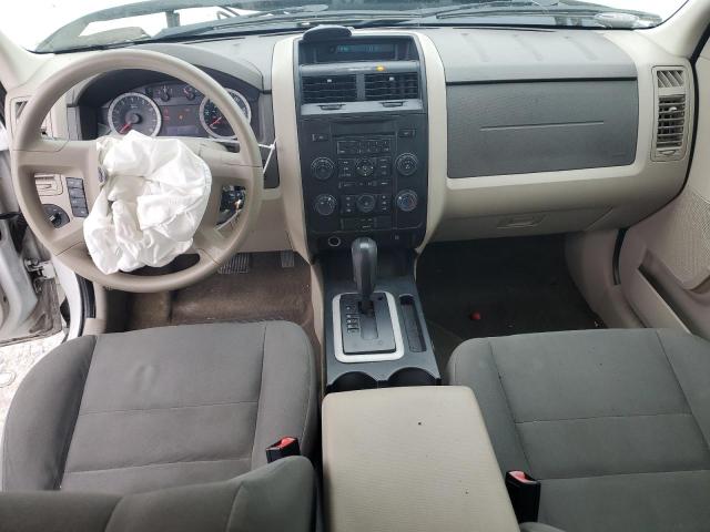 Photo 8 from auction – 2011 FORD ESCAPE XLS with VIN 1FMCU0C77BKA45093