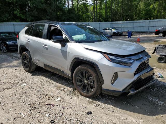 Photo 4 from auction – 2022 TOYOTA RAV4 XSE with VIN 2T3E6RFV3NW036182