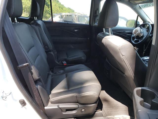 Photo 11 from auction – 2022 HONDA PILOT ELIT with VIN 5FNYF6H06NB011697