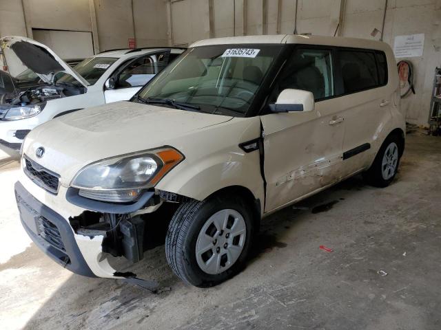 KIA SOUL 2013 with VIN KNDJT2A51D7768715 - Photo from auction