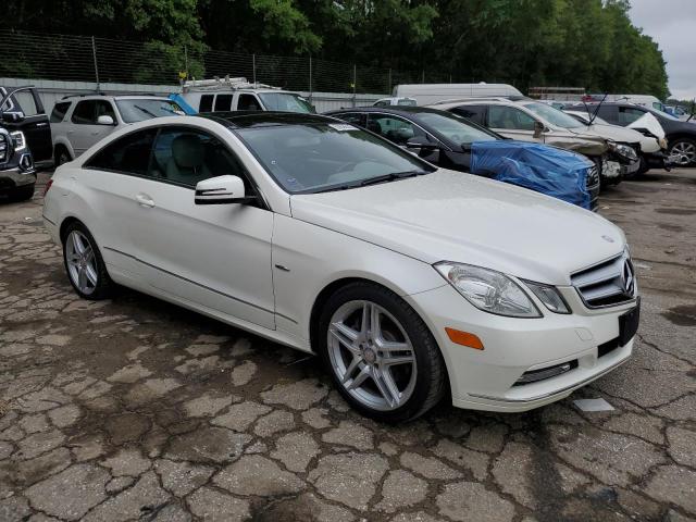 Photo 4 from auction – 2012 MERCEDES-BENZ E 350 with VIN WDDKJ5KB4CF142280