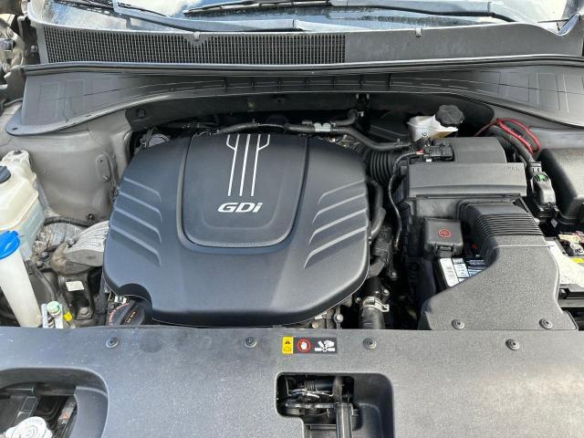 Photo 7 from auction – 2016 KIA SORENTO EX with VIN 5XYPH4A51GG089025