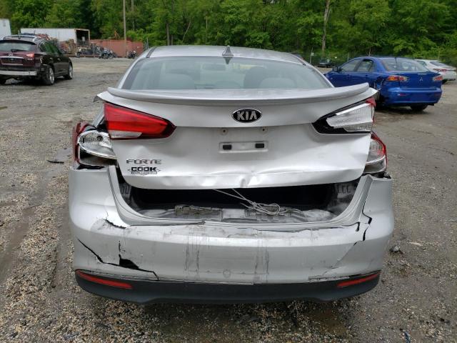 Photo 6 from auction – 2017 KIA FORTE LX with VIN 3KPFK4A76HE088725