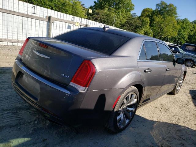 Photo 3 from auction – 2017 CHRYSLER 300 LIMITE with VIN 2C3CCAAG2HH646500