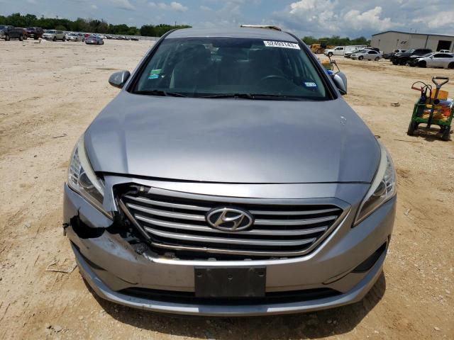 Photo 5 from auction – 2017 HYUNDAI SONATA SE with VIN 5NPE24AF4HH497739