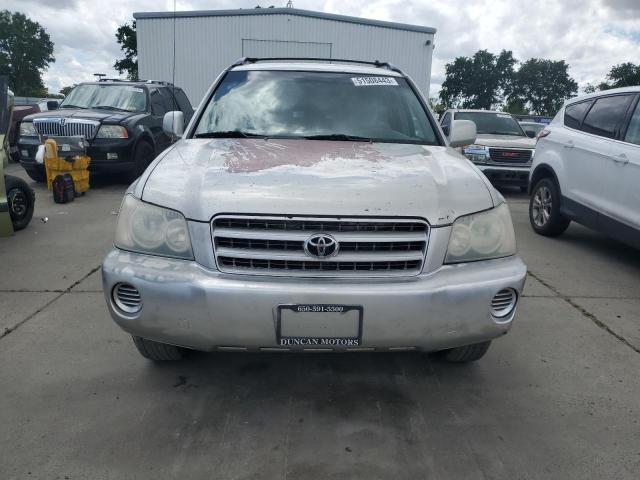 Photo 5 from auction – 2003 TOYOTA HIGHLANDER with VIN JTEGD21AX30057750