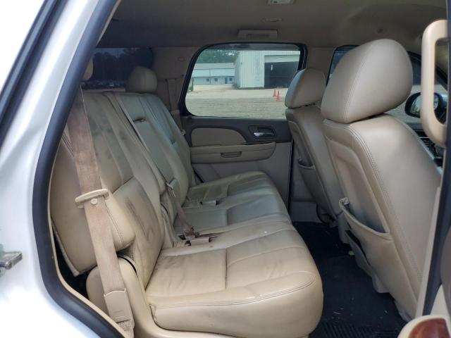Photo 11 from auction – 2010 CHEVROLET TAHOE C150 with VIN 1GNUCBE06AR207929