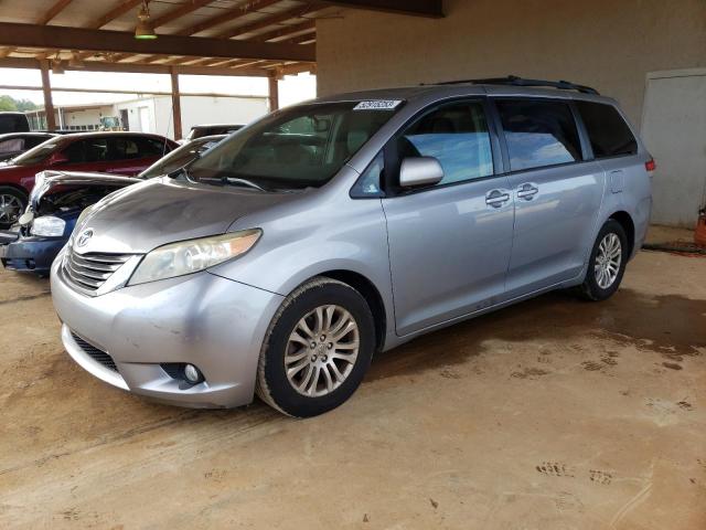 TOYOTA SIENNA XLE 2011 with VIN 5TDYK3DC8BS100415 - Photo from auction