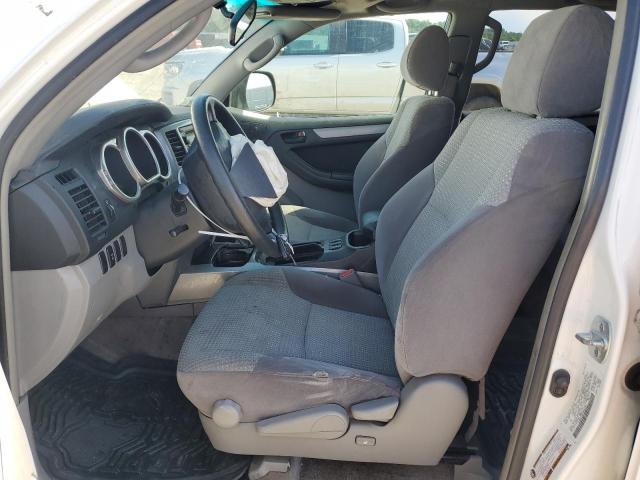 Photo 7 from auction – 2004 TOYOTA 4RUNNER SR with VIN JTEBU14RX48026989