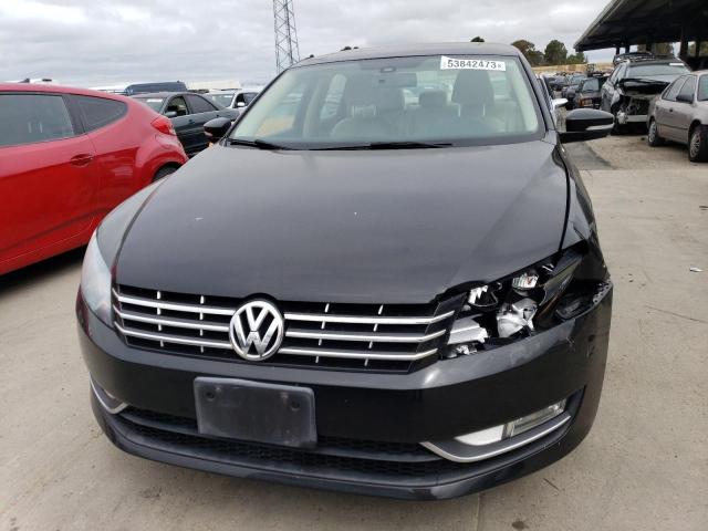 Photo 5 from auction – 2014 VOLKSWAGEN PASSAT SEL with VIN 1VWCT7A39EC080245