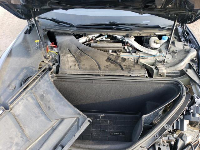 Photo 11 from auction – 2017 TESLA MODEL S with VIN 5YJSA1E26HF229396