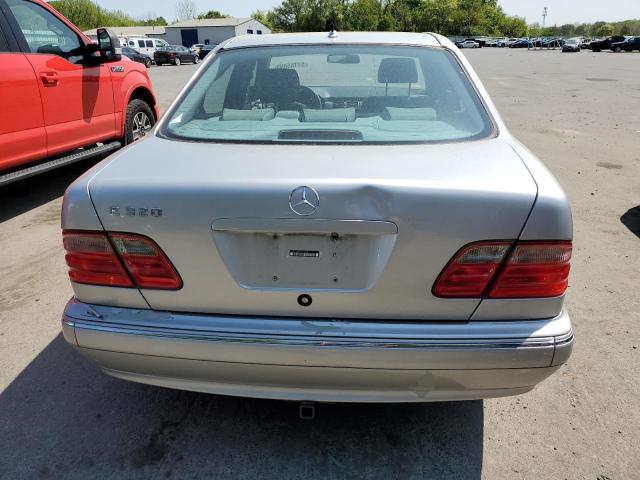 Photo 6 from auction – 2001 MERCEDES-BENZ E-CLASS with VIN WDBJF65JX1B209824