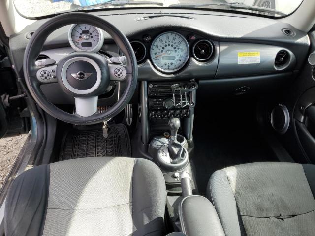 Photo 8 from auction – 2006 MINI COOPER S with VIN WMWRE335X6TJ39249