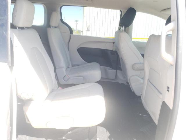 Photo 11 from auction – 2017 CHRYSLER PACIFICA T with VIN 2C4RC1DG7HR529233