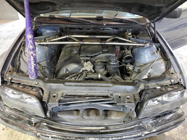 Photo 11 from auction – 2001 BMW 325I with VIN WBAAV33441FV03919
