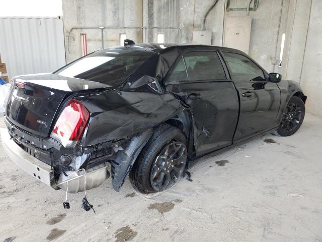 Photo 3 from auction – 2019 CHRYSLER 300 S with VIN 2C3CCAGG7KH706074