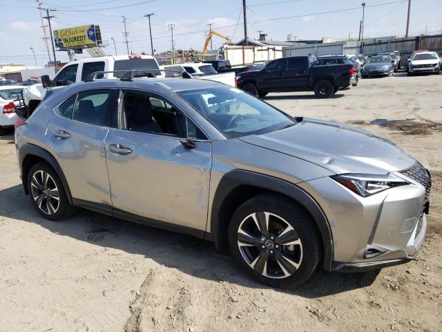 Photo 4 from auction – 2021 LEXUS UX 200 with VIN JTHX3JBH3M2032299
