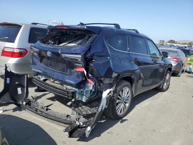 Photo 3 from auction – 2022 TOYOTA HIGHLANDER with VIN 5TDEBRCHXNS083219