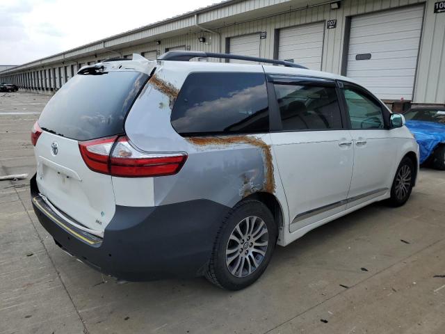 Photo 3 from auction – 2018 TOYOTA SIENNA XLE with VIN 5TDYZ3DC2JS956447