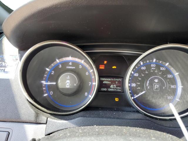 Photo 9 from auction – 2012 HYUNDAI SONATA SE with VIN 5NPEC4AC9CH359819