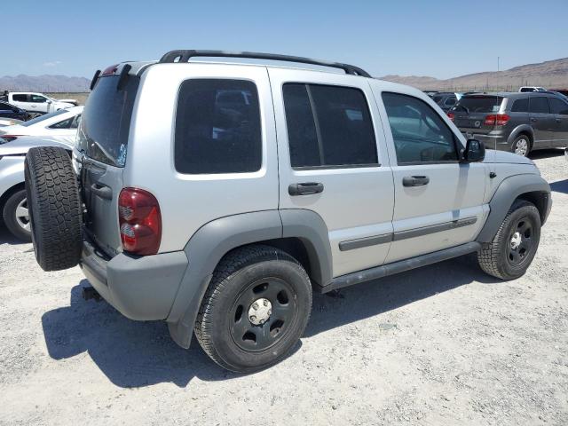 Photo 3 from auction – 2005 JEEP LIBERTY SP with VIN 1J4GL48K55W553891