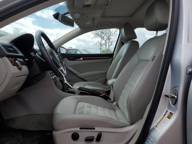 Photo 7 from auction – 2012 VOLKSWAGEN PASSAT SEL with VIN 1VWCP7A36CC084884