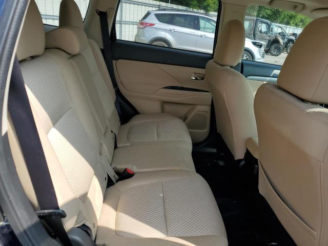 Photo 11 from auction – 2018 MITSUBISHI OUTLANDER with VIN JA4AD3A39JZ006003