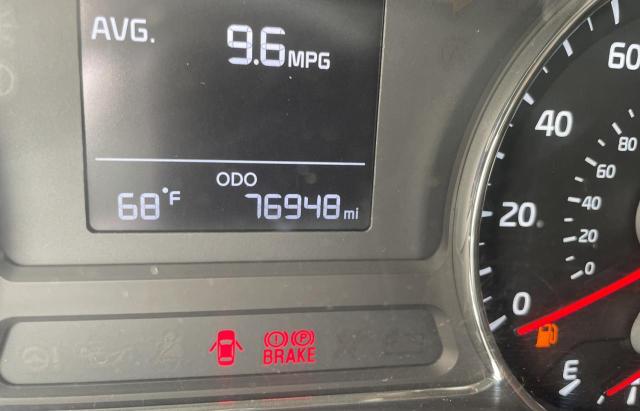 Photo 8 from auction – 2018 KIA FORTE LX with VIN 3KPFK4A73JE220832