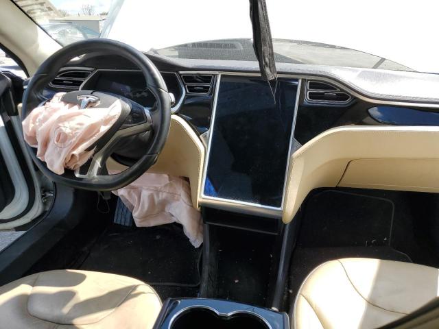 Photo 8 from auction – 2013 TESLA MODEL S with VIN 5YJSA1CN7DFP20762