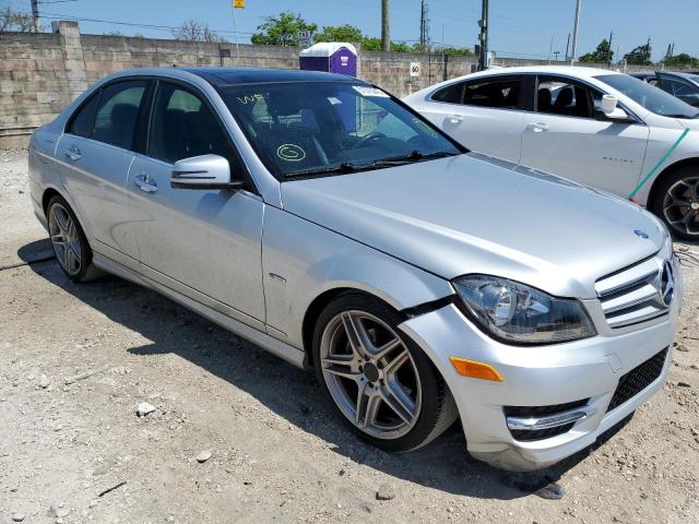 Photo 4 from auction – 2012 MERCEDES-BENZ C 250 with VIN WDDGF4HB2CA652858