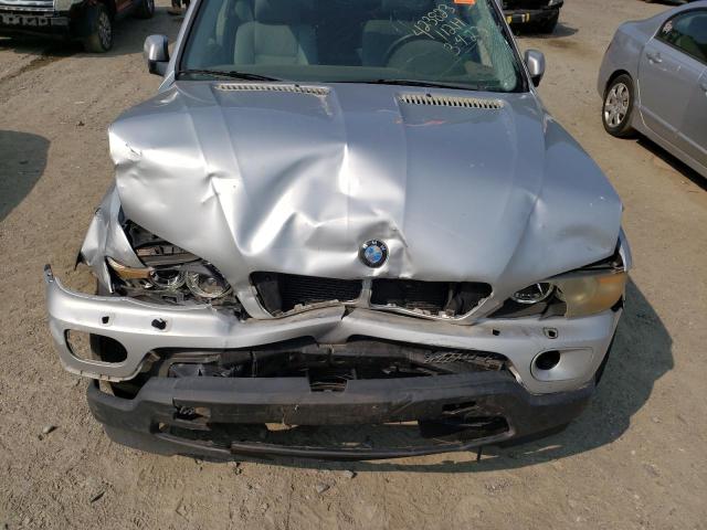 Photo 11 from auction – 2004 BMW X5 4.4I with VIN 5UXFB53594LV07555