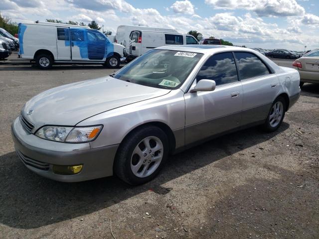 LEXUS ES 300 2001 with VIN JT8BF28G610308018 - Photo from auction