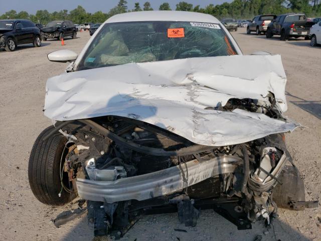Photo 5 from auction – 2015 CHRYSLER 200 LIMITE with VIN 1C3CCCAB0FN697126