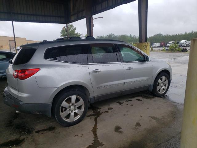 Photo 3 from auction – 2011 CHEVROLET TRAVERSE L with VIN 1GNKRLED6BJ219528