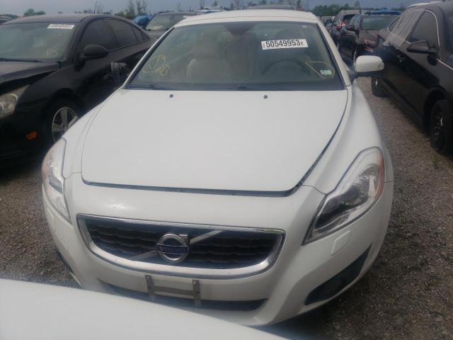 Photo 5 from auction – 2011 VOLVO C70 T5 with VIN YV1672MCXBJ118019