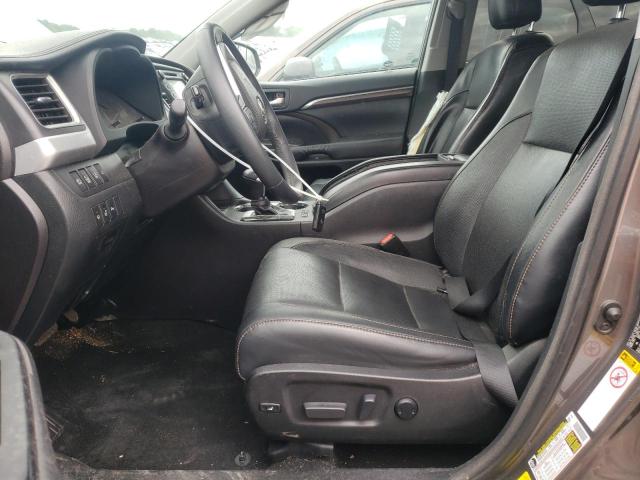 Photo 7 from auction – 2016 TOYOTA HIGHLANDER with VIN 5TDDCRFH8GS017940