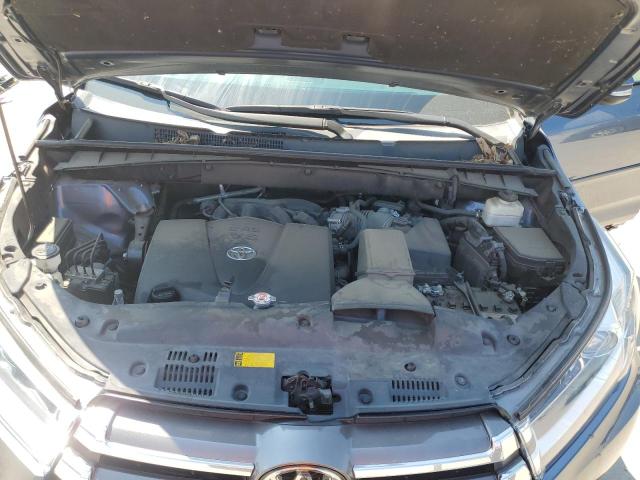 Photo 12 from auction – 2019 TOYOTA HIGHLANDER with VIN 5TDYZRFH6KS295101