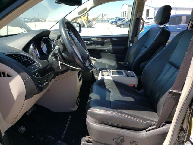 Photo 7 from auction – 2016 CHRYSLER TOWN & COU with VIN 2C4RC1BG1GR159835
