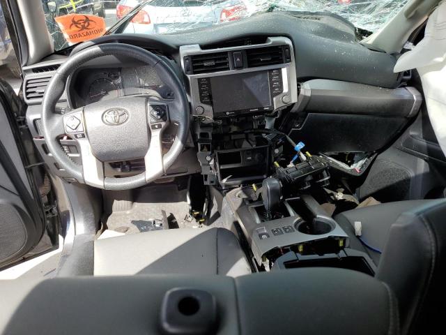 Photo 8 from auction – 2020 TOYOTA 4RUNNER SR with VIN JTEBU5JR3L5737669