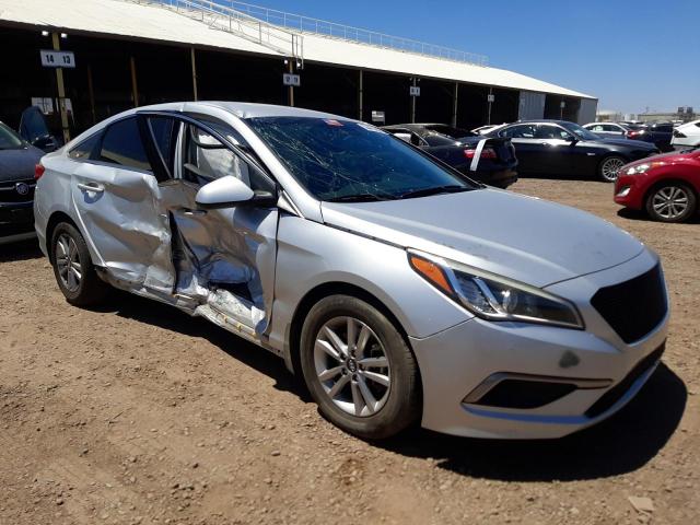 Photo 4 from auction – 2016 HYUNDAI SONATA SE with VIN 5NPE24AF2GH408006
