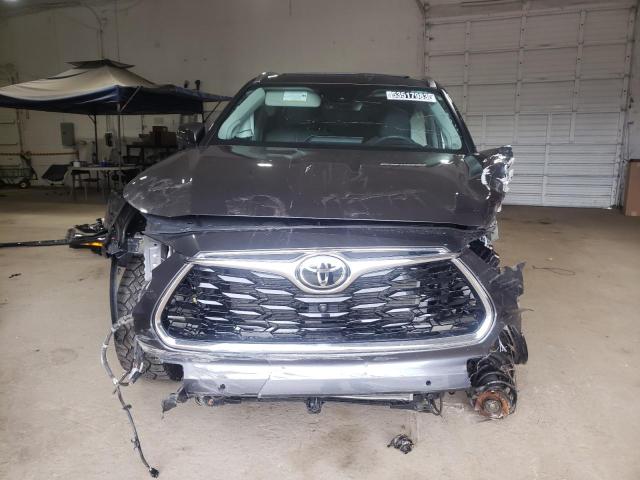 Photo 5 from auction – 2022 TOYOTA HIGHLANDER with VIN 5TDFZRBH8NS203536