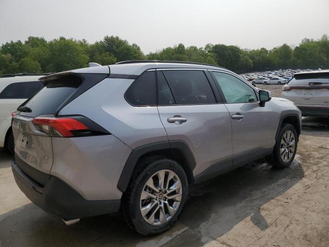 Photo 3 from auction – 2021 TOYOTA RAV4 XLE P with VIN 2T3A1RFVXMC184228