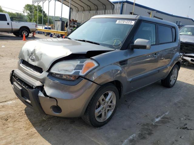 KIA SOUL + 2011 with VIN KNDJT2A2XB7301831 - Photo from auction