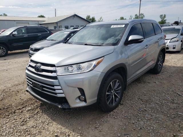 TOYOTA HIGHLANDER 2017 with VIN 5TDJZRFH1HS398758 - Photo from auction