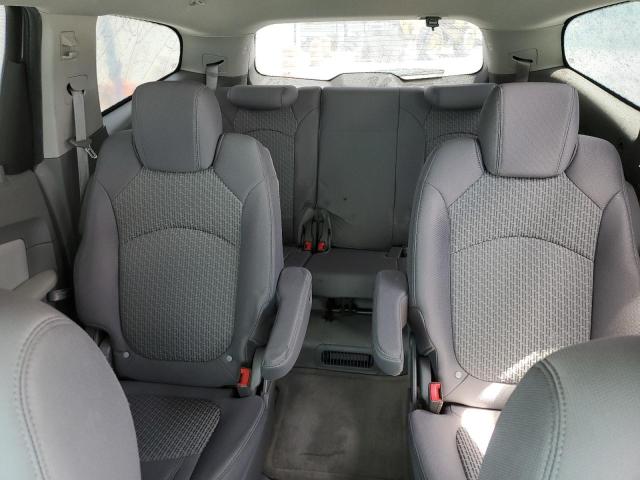 Photo 10 from auction – 2010 CHEVROLET TRAVERSE L with VIN 1GNLRFED2AS141649