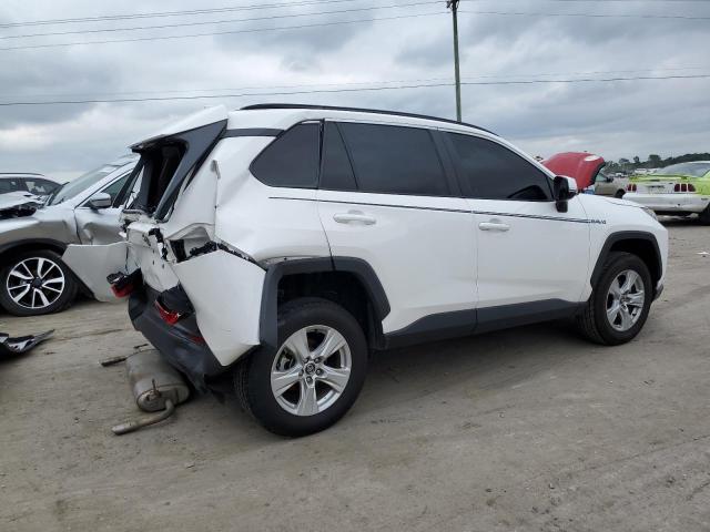 Photo 3 from auction – 2021 TOYOTA RAV4 XLE with VIN 2T3W1RFV8MC096204