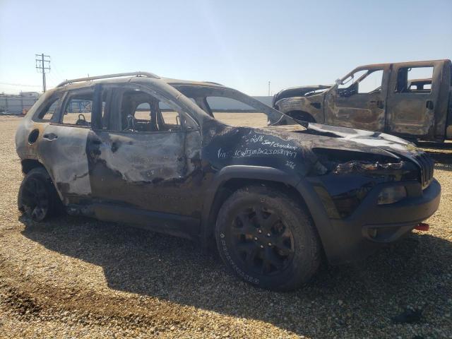 Photo 4 from auction – 2018 JEEP CHEROKEE T with VIN 1C4PJMBX2JD581847