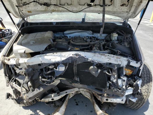 Photo 11 from auction – 2010 TOYOTA TUNDRA DOU with VIN 5TFTY5F1XAX006819