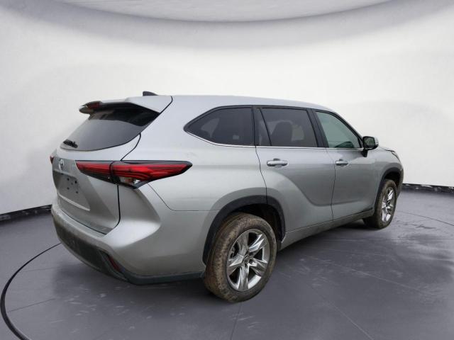 Photo 3 from auction – 2023 TOYOTA HIGHLANDER with VIN 5TDKDRAHXPS500888
